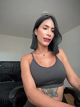 Dj scarlettmorreti online show from July 21, 2026, 8:21 pm
