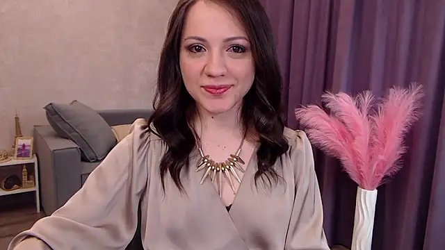 Snapshot of SusanMorado chatting on November 10, 2025, 7:24 am SusanMorado online show from November 10, 2025, 7:24 am