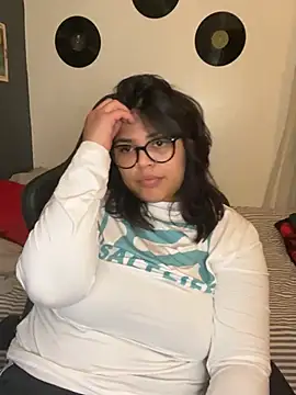 miacanela xo online show from April 26, 2026, 1:58 am