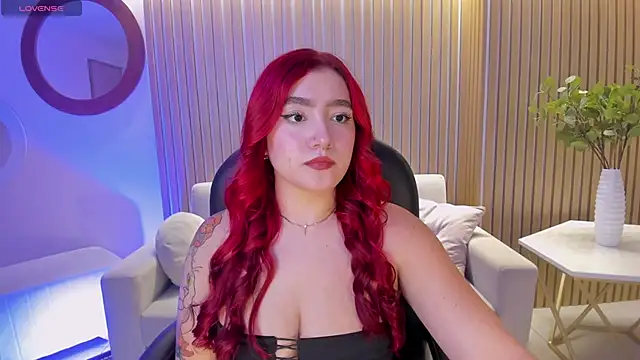 Snapshot of ViolettCastel chatting on February 24, 2025, 7:41 pm ViolettCastel online show from February 24, 2025, 7:41 pm