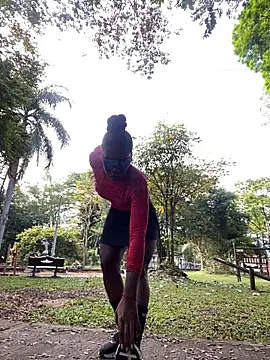 sweetsarabig22cm online show from September 23, 2025, 12:56 pm