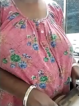 Snapshot of ANUBHABI chatting on February 25, 2025, 3:09 pm ANUBHABI online show from February 25, 2025, 3:09 pm