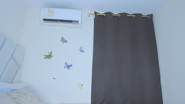 Snapshot of sofiacastillo01 chatting on February 14, 2026, 3:51 am sofiacastillo01 online show from February 14, 2026, 3:51 am