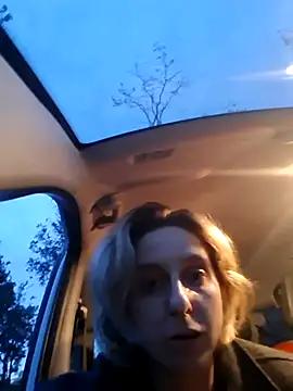 Anitabambola online show from April 12, 2026, 6:22 pm