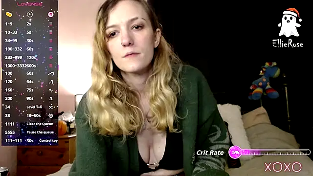 EllieeRose online show from December 5, 2025, 7:45 pm