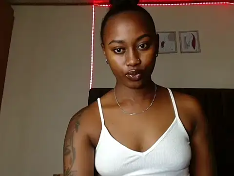 Miss hot candy online show from January 10, 2025, 5:37 am