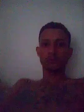 magrinhosafadoo33 online show from November 20, 2025, 11:22 am