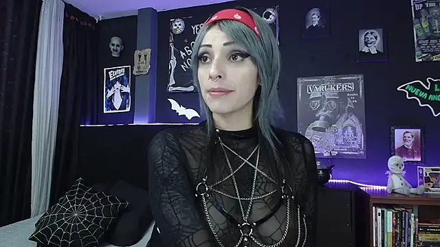 Goddess Mortem online show from December 4, 2025, 6:18 pm