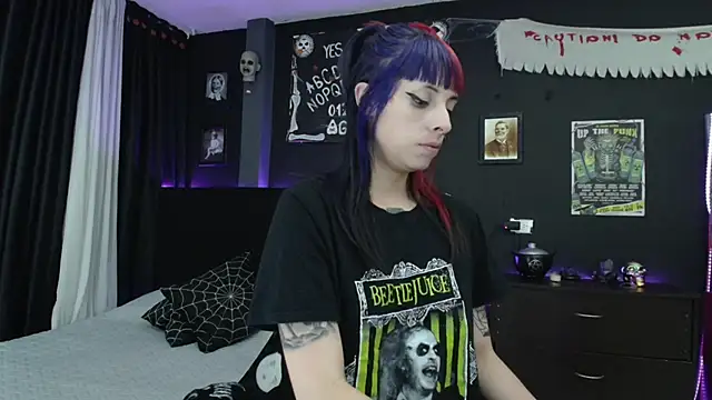 Snapshot of Goddess_Mortem chatting on March 21, 2025, 1:13 am Goddess Mortem online show from March 21, 2025, 1:13 am