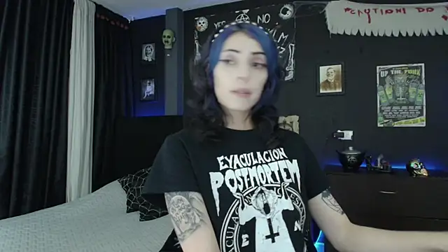 Snapshot of Goddess_Mortem chatting on March 10, 2025, 12:07 am Goddess Mortem online show from March 10, 2025, 12:07 am