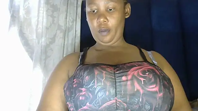 NippleMilkXx online show from November 20, 2025, 7:42 am