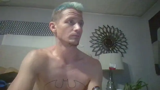 trash4cash online show from September 12, 2025, 1:39 am