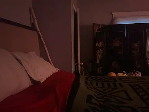 Snapshot of trash4cash chatting on February 3, 2026, 12:43 pm trash4cash online show from February 3, 2026, 12:43 pm