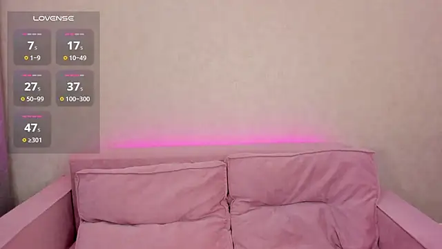 Snapshot of Erika_Carpenter chatting on January 30, 2025, 12:29 am Erika Carpenter online show from January 30, 2025, 12:29 am