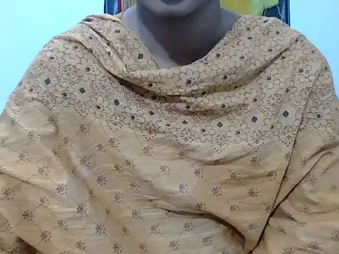 Snapshot of Chitrani- chatting on February 20, 2026, 7:16 pm Chitrani- online show from February 20, 2026, 7:16 pm