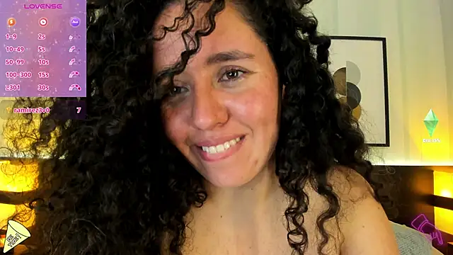 Valeria  soler online show from March 4, 2025, 6:07 pm