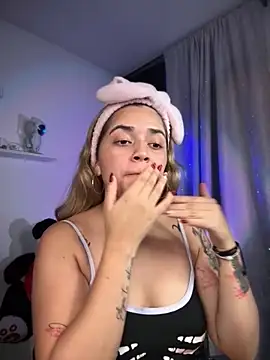 JoselinFlower  online show from November 30, 2025, 2:01 am