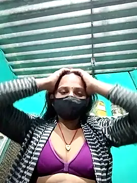Snapshot of Baby__Shreya chatting on March 1, 2025, 10:53 pm Baby Shreya online show from March 1, 2025, 10:53 pm