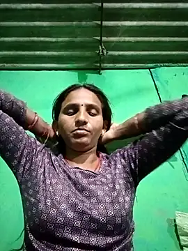 Snapshot of Baby__Shreya chatting on November 5, 2025, 11:19 pm Baby Shreya online show from November 5, 2025, 11:19 pm