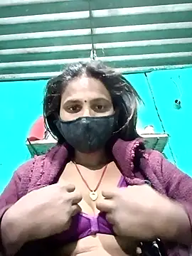 Snapshot of Baby__Shreya chatting on February 13, 2025, 11:15 pm Baby Shreya online show from February 13, 2025, 11:15 pm