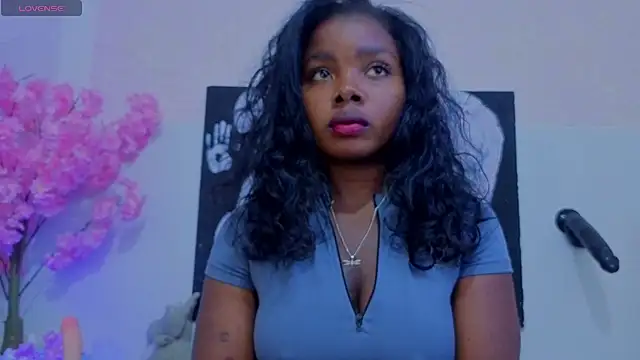 KilyetVera3x online show from April 9, 2026, 7:31 pm