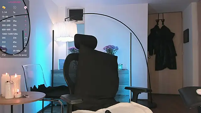 Snapshot of ariana_fitl_ chatting on November 27, 2025, 10:59 am ariana fitl online show from November 27, 2025, 10:59 am