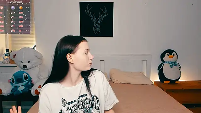 Snapshot of shaameless chatting on March 19, 2025, 6:12 pm shaameless online show from March 19, 2025, 6:12 pm