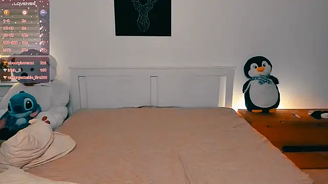 Snapshot of shaameless chatting on March 15, 2025, 8:54 pm shaameless online show from March 15, 2025, 8:54 pm