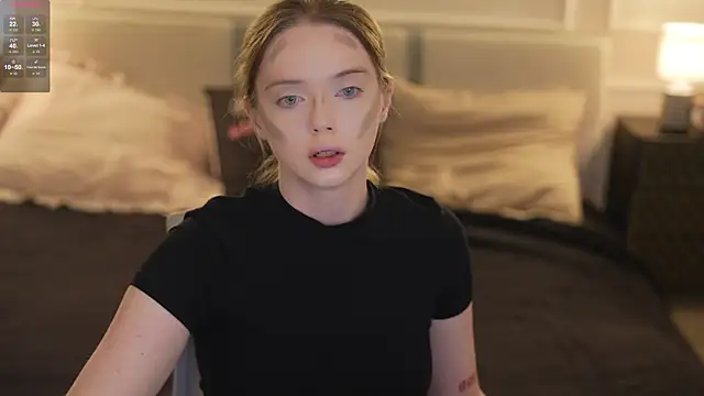 Snapshot of Cassy-Celestial_ chatting on October 27, 2025, 5:08 am Cassy-Celestial online show from October 27, 2025, 5:08 am