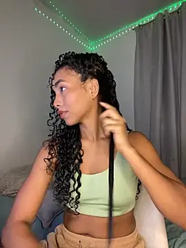 nicoleebony1 online show from September 24, 2025, 7:09 pm