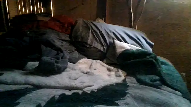 Snapshot of ySqmbVanbe chatting on February 8, 2026, 4:59 pm ySqmbVanbe online show from February 8, 2026, 4:59 pm