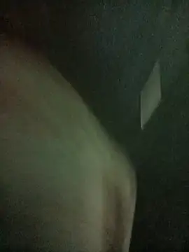 Snapshot of ySqmbVanbe chatting on November 22, 2025, 11:14 pm ySqmbVanbe online show from November 22, 2025, 11:14 pm