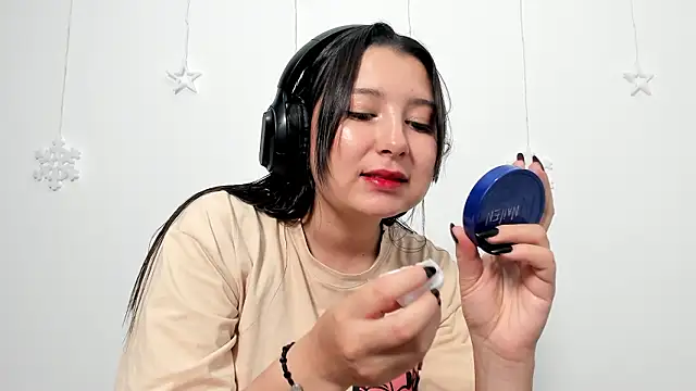 cami-01 online show from February 20, 2026, 8:55 pm