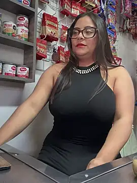 Snapshot of Sol_biglips chatting on January 6, 2025, 9:11 pm Sol biglips online show from January 6, 2025, 9:11 pm