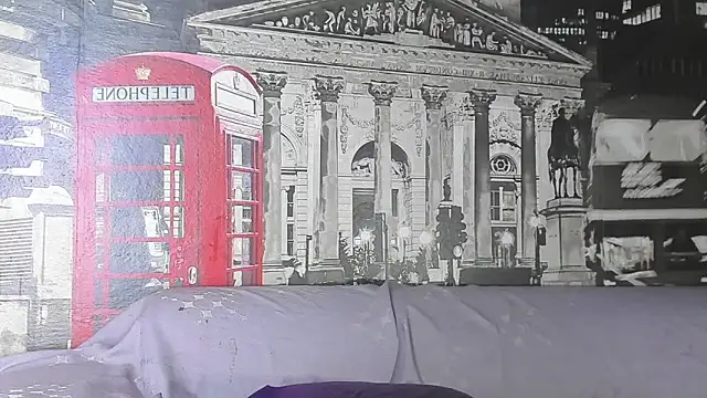 Haileybieberr online show from December 19, 2025, 9:39 pm