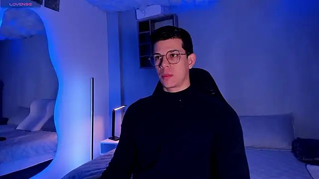 Snapshot of MarcoSullivan chatting on February 3, 2026, 12:21 pm MarcoSullivan online show from February 3, 2026, 12:21 pm