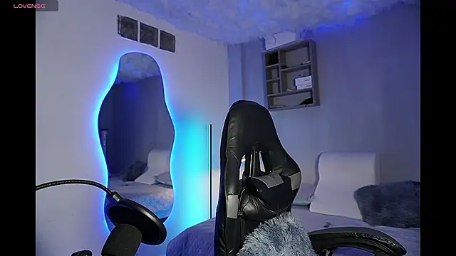 Snapshot of MarcoSullivan chatting on February 7, 2026, 12:35 pm MarcoSullivan online show from February 7, 2026, 12:35 pm