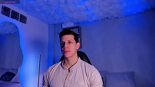 Snapshot of MarcoSullivan chatting on February 2, 2026, 12:59 pm MarcoSullivan online show from February 2, 2026, 12:59 pm