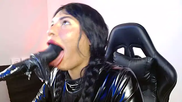 Snapshot of Anabel693 chatting on March 18, 2025, 10:50 am Anabel693 online show from March 18, 2025, 10:50 am