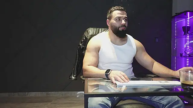 mattmasterss online show from February 11, 2026, 10:20 pm