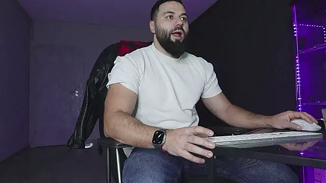 mattmasterss online show from February 9, 2026, 3:26 am