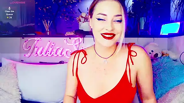  JuliaSpace  online show from October 11, 2025, 4:08 pm