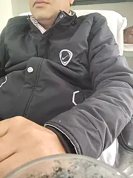 Hot-man39 online show from January 6, 2025, 6:36 am