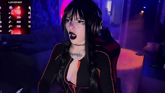 Eva-miller1 online show from November 2, 2025, 10:53 am