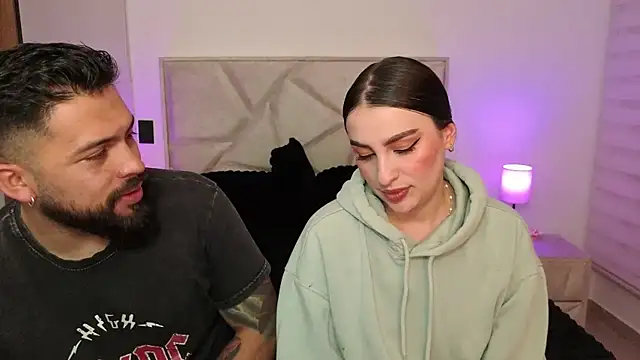 teseo and afroditha  online show from March 15, 2026, 3:13 am