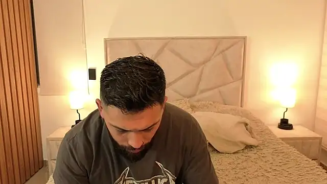 teseo and afroditha  online show from December 3, 2025, 2:23 am