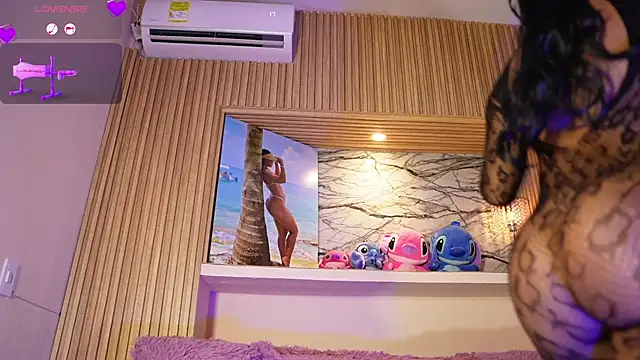 adri crof online show from October 21, 2025, 3:50 am