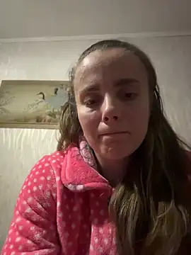 Snapshot of AlisaKissss chatting on May 22, 2026, 7:34 pm AlisaKissss online show from May 22, 2026, 7:34 pm