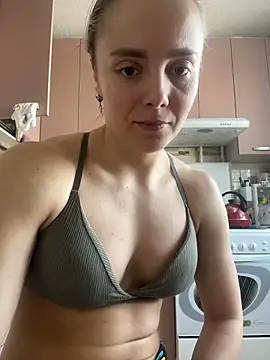 AlisaKissss online show from February 3, 2026, 6:11 am