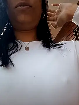 Snapshot of _elektrah chatting on December 22, 2025, 9:04 pm elektrah online show from December 22, 2025, 9:04 pm